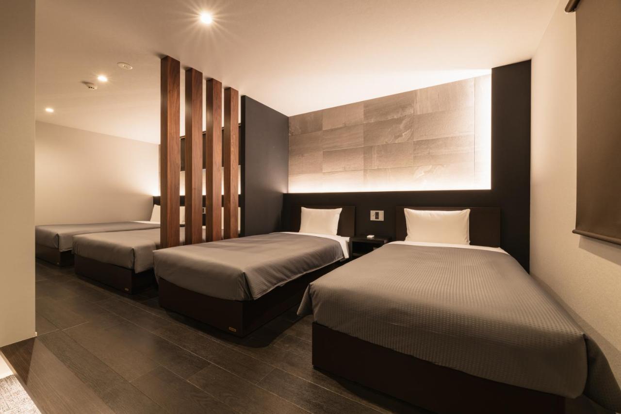 Апарт готель Grand Base Hakata Premium Фукуока Екстер'єр фото
