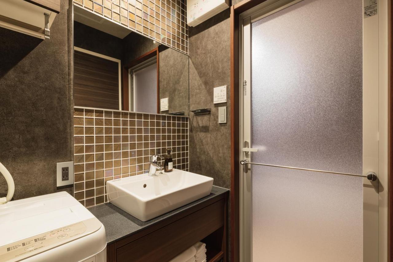 Апарт готель Grand Base Hakata Premium Фукуока Екстер'єр фото